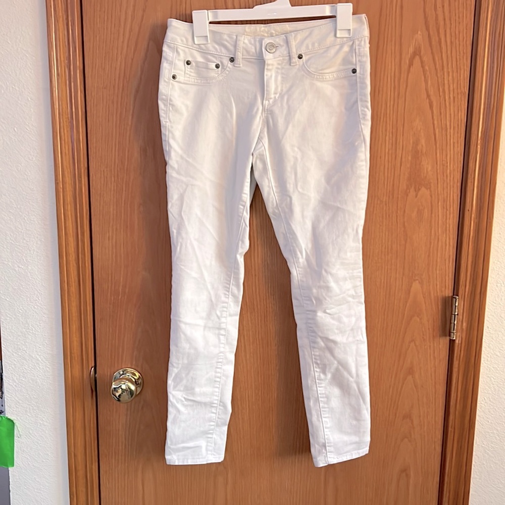 Size 7 White Jeggings